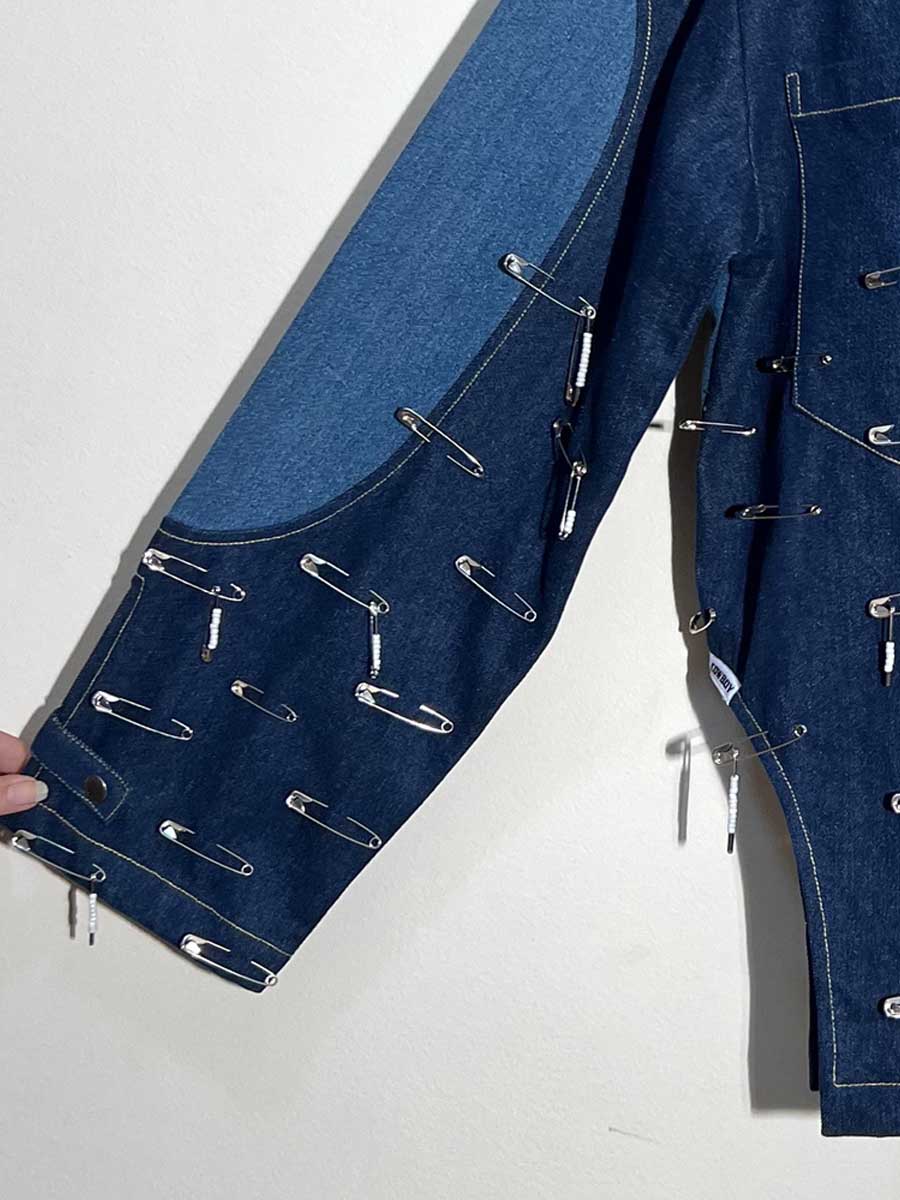 OVERSIZE DENIM HOODED THICK JACKET OVERSIZE DENIM HOODED THICK JACKET  Source Scarlet's Blog | Ropa streetwear, Moda de ropa, Ropa de moda